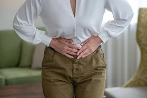 Testmozgással a puffadás ellen