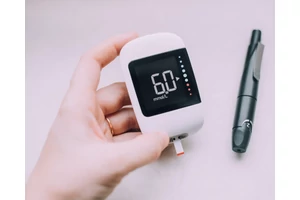 Vércukorszint ellenőrzés otthon – Melyik készülék felel meg neked?